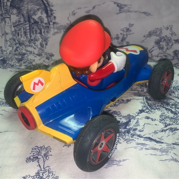 Carrera RC Mario Kart Mario only - Picture 3 of 8